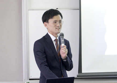 カスハラに毅然と対応を 市商工会が対策セミナー